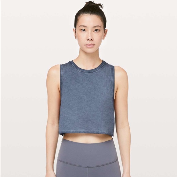 LuluLemon muscle love crop tank *Seawheeze - Picture 5 of 5